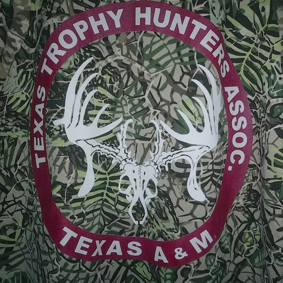 Texas A&M S Texas Trophy Hunters Association Cammo T-Shirt - Picture 5 of 7